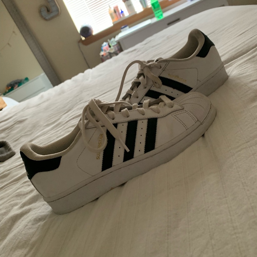 adidas superstars